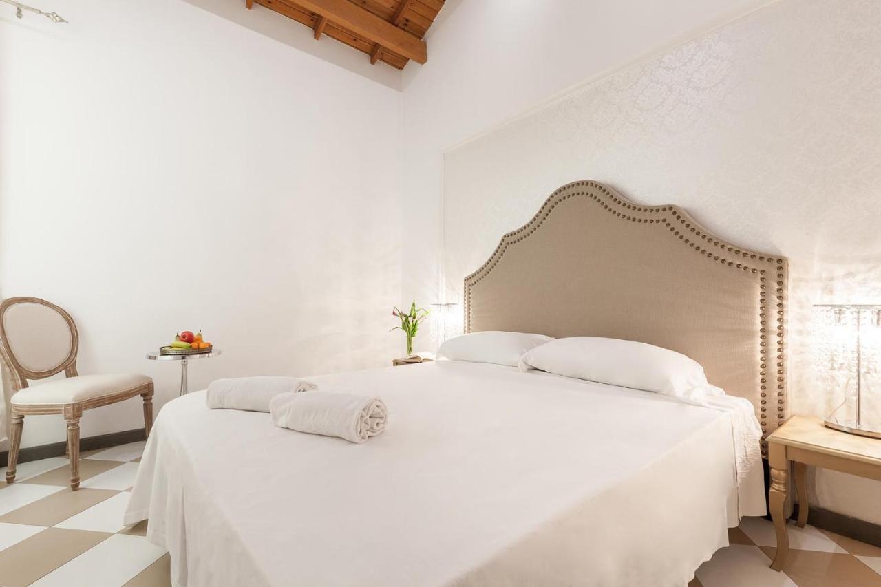 San Giacomo Rooms Cagliari Eksteriør bilde